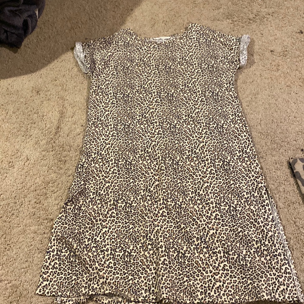 Cute cheetah printed dress.